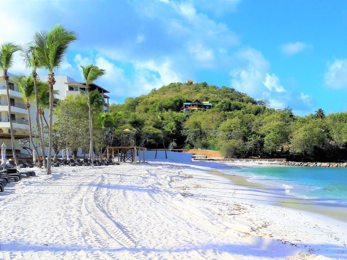 Beachfront Villa Gros Islet Luaran gambar